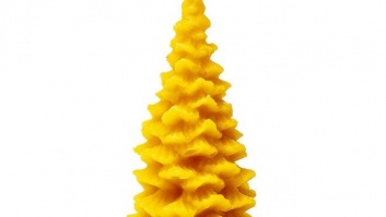 Свеча из пчелиного воска Ёлочка