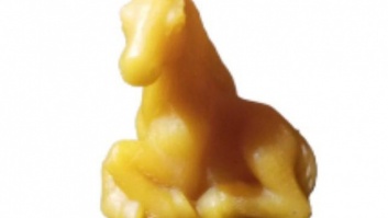 Свеча из пчелиного воска Лошадь