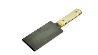 Honey trowel