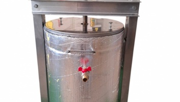 Vaska prese ar vītni (darbināma ar elektrību)